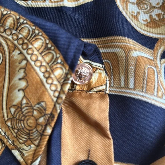 Versace Baroque Print Shirt - Black and Gold - Picture 4 of 14